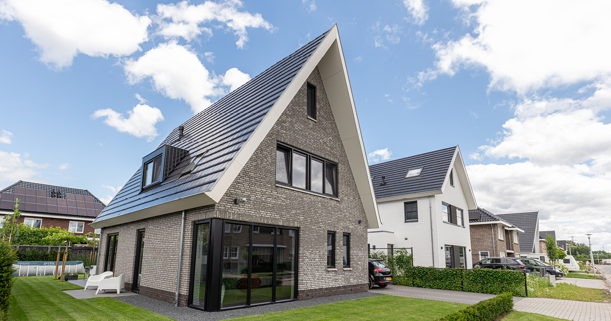 Hegeman_Bouwteam_moderne-woning-hellende-kap